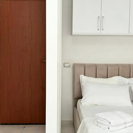 Panorama Apartment *